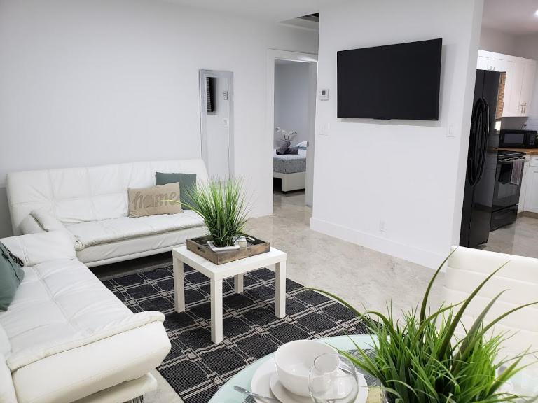 Apts With Backyard Near Fort Lauderdale Beach, Nightlife, Cruise Port, Airport Exteriör bild